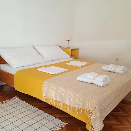 Apartmani Ivan Trogir Exterior photo