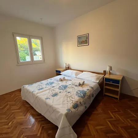 Apartmani Ivan Trogir Exterior photo